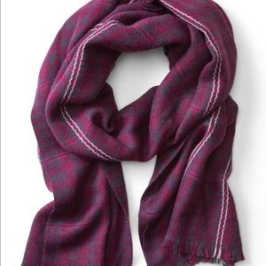 Banana republic scarf